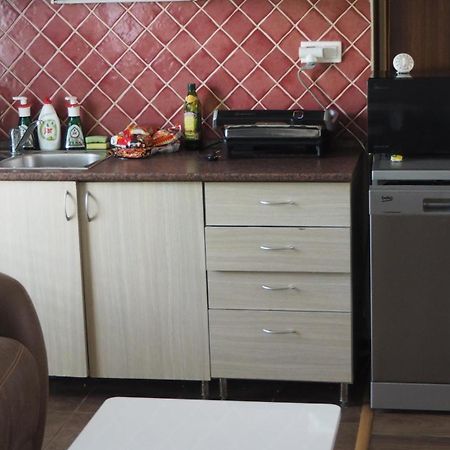 Apartman Kotva Patince Exteriör bild