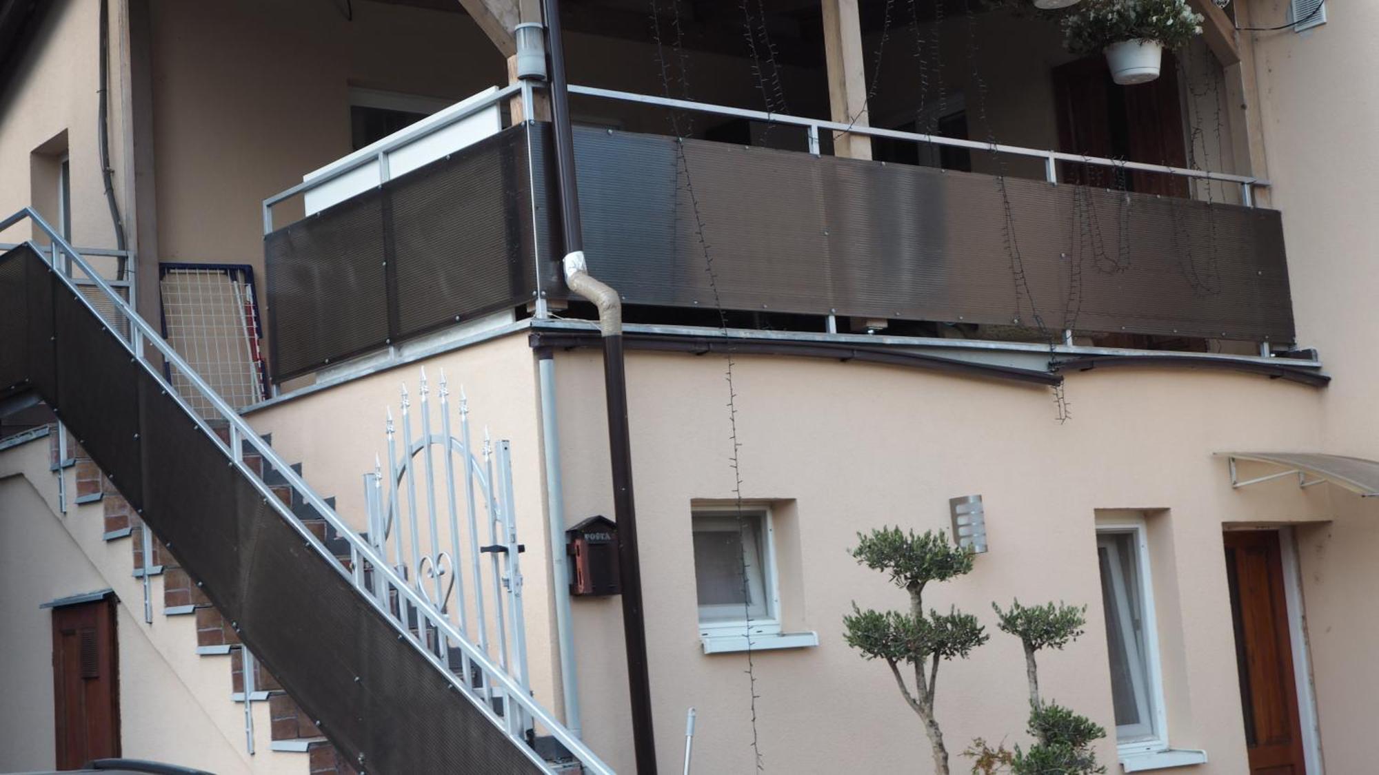 Apartman Kotva Patince Exteriör bild