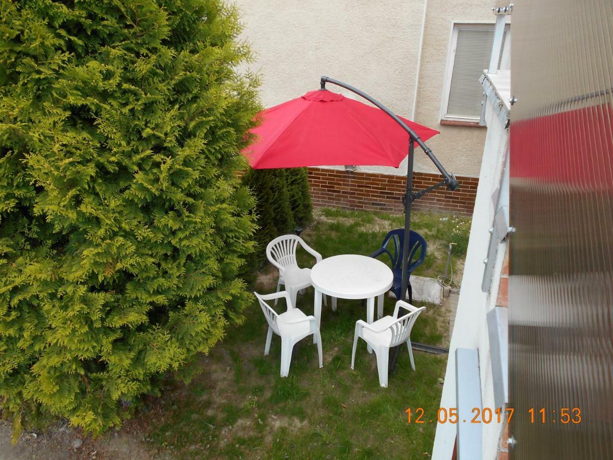 Apartman Kotva Patince Exteriör bild